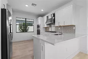 18366 Rockport Pl, Lakewood Ranch, FL 34211 - Photo 7