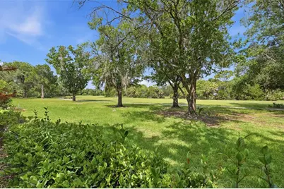240 N Country Club Drive, Crystal River, FL 34429 - Photo 29