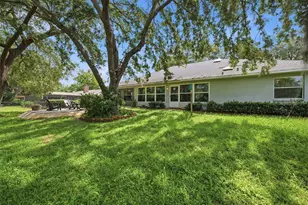 240 N Country Club Dr, Crystal River, FL 34429 - Photo 31