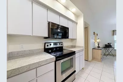 6170 Gainsboro Avenue, Spring Hill, FL 34609 - Photo 17