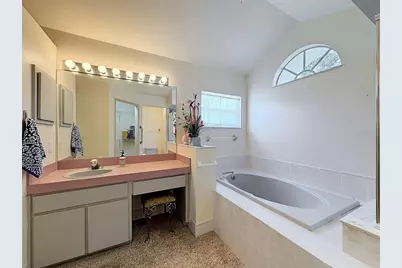 6170 Gainsboro Avenue, Spring Hill, FL 34609 - Photo 31