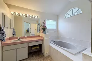 6170 Gainsboro Ave, Spring Hill, FL 34609 - Photo 31