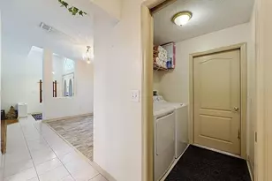 6170 Gainsboro Ave, Spring Hill, FL 34609 - Photo 45