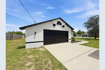 6170 Gainsboro Avenue, Spring Hill, FL 34609 - Photo 3