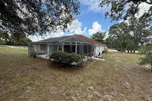 2037 Finland Dr, Spring Hill, FL 34609 - Photo 17