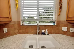 32112 Jack Russell Ct, Dade City, FL 33525 - Photo 21