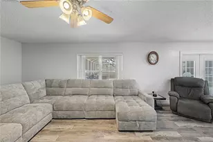 1382 Larkin Rd, Spring Hill, FL 34608 - Photo 21