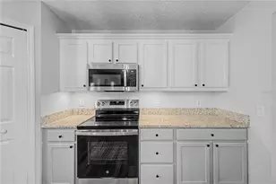 1382 Larkin Rd, Spring Hill, FL 34608 - Photo 17