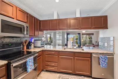 6910 Lake Place Court, Tampa, FL 33634 - Photo 17