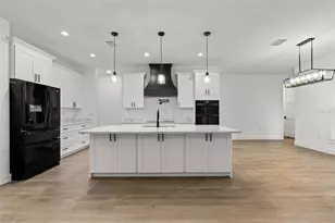 8090 Nordica Rd, Weeki Wachee, FL 34613 - Photo 39