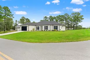 8090 Nordica Rd, Weeki Wachee, FL 34613 - Photo 7