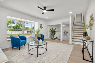 1801 Lakewood Dr S, Saint Petersburg, FL 33714 - Photo 9