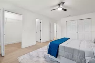 1801 Lakewood Dr S, Saint Petersburg, FL 33714 - Photo 33