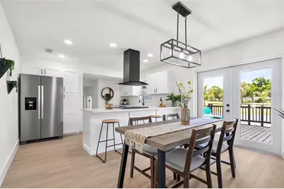 1801 Lakewood Drive S, Saint Petersburg, FL 33714 - Photo 11