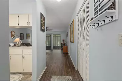 2102 Forester Way, Spring Hill, FL 34606 - Photo 7