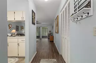 2102 Forester Way, Spring Hill, FL 34606 - Photo 7