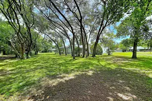 12302 Deep Creek Dr, Spring Hill, FL 34609 - Photo 43