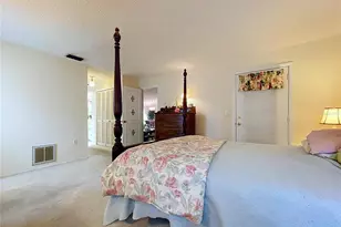 12302 Deep Creek Dr, Spring Hill, FL 34609 - Photo 17