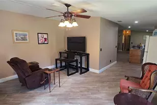 11736 Cr 675W, Webster, FL 33597 - Photo 5