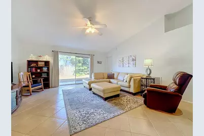 13436 Silvercreek Drive, Riverview, FL 33579 - Photo 9