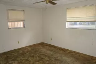 8422 Battel Ct, New Port Richey, FL 34653 - Photo 9