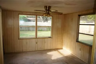 8422 Battel Ct, New Port Richey, FL 34653 - Photo 7