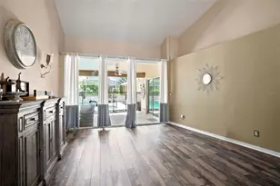 10296 Windsor Ct, Spring Hill, FL 34608 - Photo 9