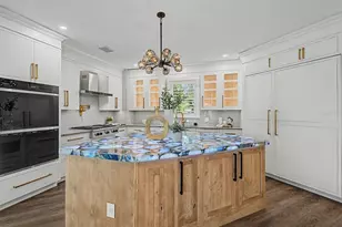 3781 Executive Dr, Palm Harbor, FL 34685 - Photo 5