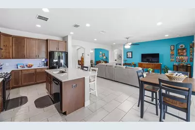 123 N Florida Avenue, Tarpon Springs, FL 34689 - Photo 17