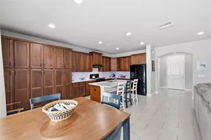 123 N Florida Ave, Tarpon Springs, FL 34689 - Photo 13