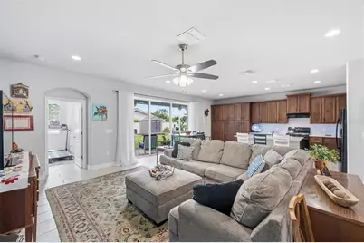 123 N Florida Avenue, Tarpon Springs, FL 34689 - Photo 11