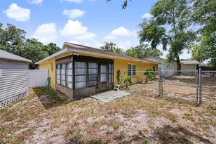6325 SE Sarah Ln, New Port Richey, FL 34653 - Photo 31