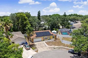 6325 SE Sarah Ln, New Port Richey, FL 34653 - Photo 3