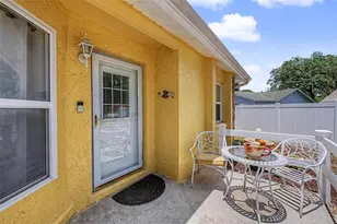 6325 SE Sarah Ln, New Port Richey, FL 34653 - Photo 5