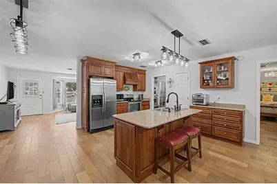 6325 SE Sarah Lane, New Port Richey, FL 34653 - Photo 9