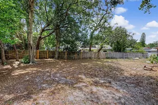 6325 SE Sarah Ln, New Port Richey, FL 34653 - Photo 27