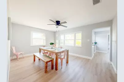 13290 3rd Street E, Madeira Beach, FL 33708 - Photo 11