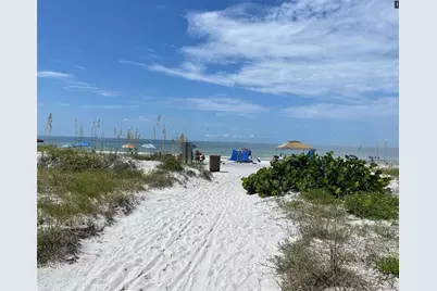 13290 3rd Street E, Madeira Beach, FL 33708 - Photo 25