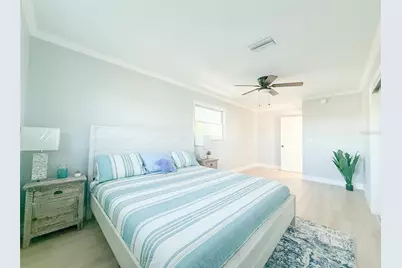 13290 3rd Street E, Madeira Beach, FL 33708 - Photo 17