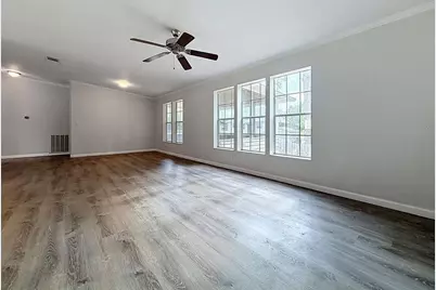 12510 Banbury Avenue, New Port Richey, FL 34654 - Photo 9