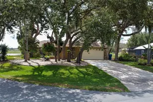 268 Eastpoint Ct, Spring Hill, FL 34606 - Photo 1