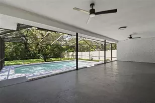 5305 E 127th Ave, Tampa, FL 33617 - Photo 39