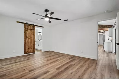 5305 E 127th Avenue, Tampa, FL 33617 - Photo 13