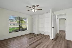 5305 E 127th Ave, Tampa, FL 33617 - Photo 25