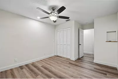 5305 E 127th Avenue, Tampa, FL 33617 - Photo 29