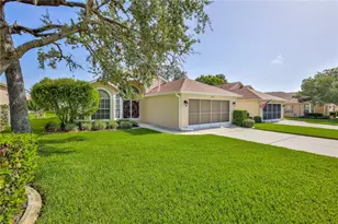 11261 McRacken Dr, Spring Hill, FL 34609 - Photo 3