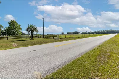 24063 Hayman Road, Brooksville, FL 34602 - Photo 11