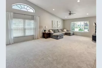 12004 Steppingstone Boulevard, Tampa, FL 33635 - Photo 5