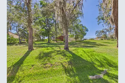 7511 Heather Walk Drive, Weeki Wachee, FL 34613 - Photo 7