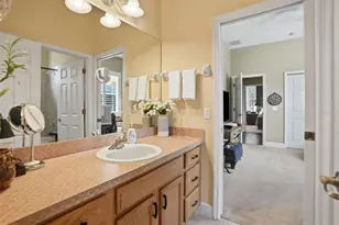 13248 Linzia Ln, Spring Hill, FL 34609 - Photo 17